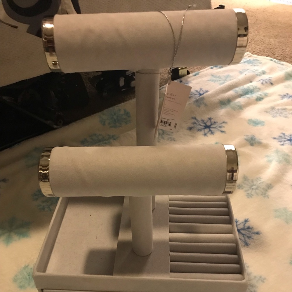 Lauren Conrad jewelry organizer